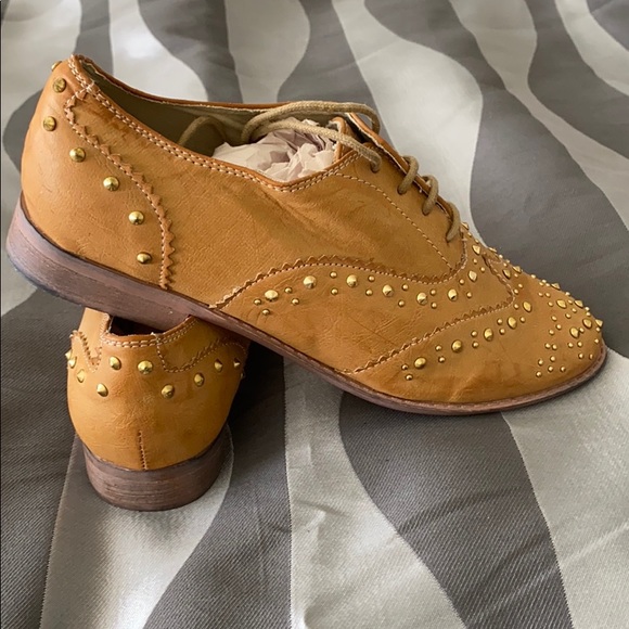 NWNT Derby Shoes - Picture 3 of 3